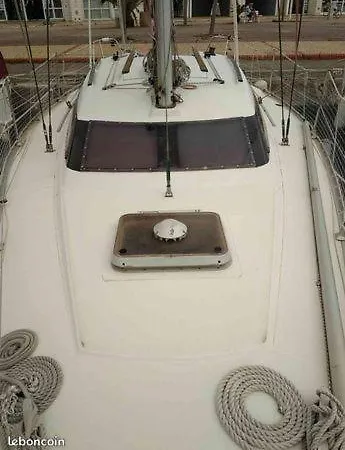 Botel Sun Dream Saint-Laurent-du-Var
